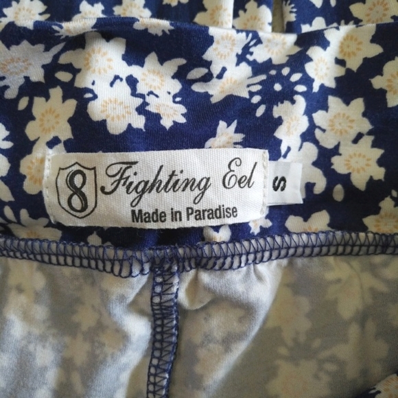 ✨️HP✨️ Fighting🤼 Eel Pant Reed in Daisy🌼 Print - Picture 3 of 6